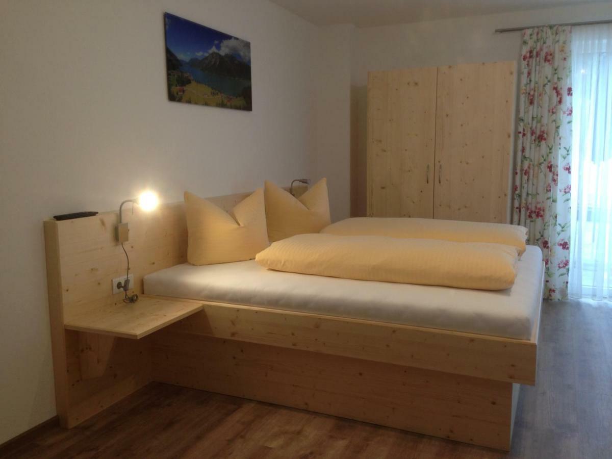 Ferienwohnungen Karwendel Camping Μάουραχ Εξωτερικό φωτογραφία